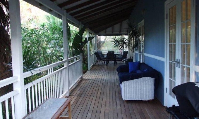 Bogangar House | Oasis Queenslander Cottage Beach Escape