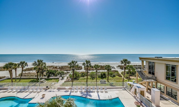 Myrtle Beach Hotel | Ocean Crest Inn and Suites