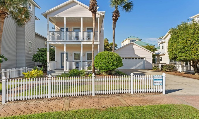 Crystal Shores House | Ocean Mist Cottage | Steps to Beach | Private Pool | Charming Neighborhood