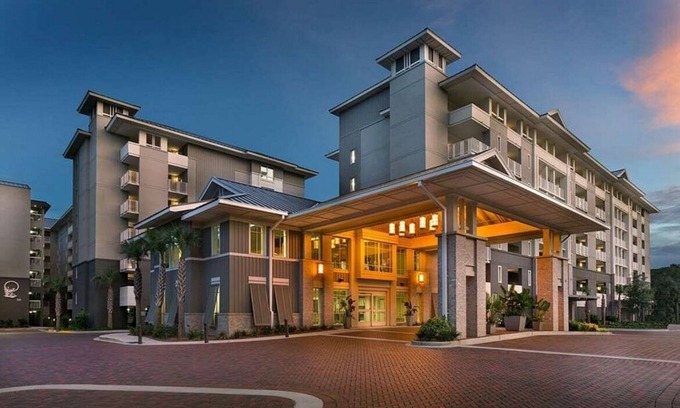 Hilton Head Resort | Ocean Oak-Beautiful 2 bed/2 bath ocean front resort-amenities & family friendly