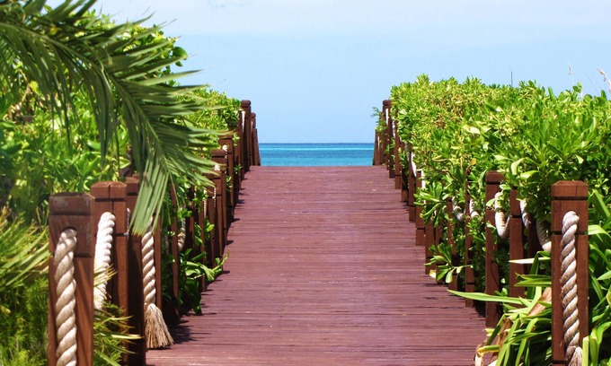 Grace Bay Condo | Oceanfront 2 BR Condo, Heart of Grace Bay Beach