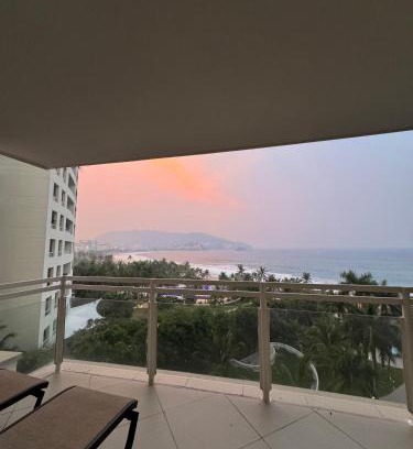 Ixtapa Apartment | Oceanfront Condo in Ixtapa, Zihuatanejo