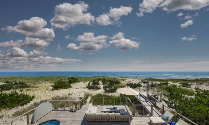 Westhampton Beach House | Oceanfront Modern Masterpiece