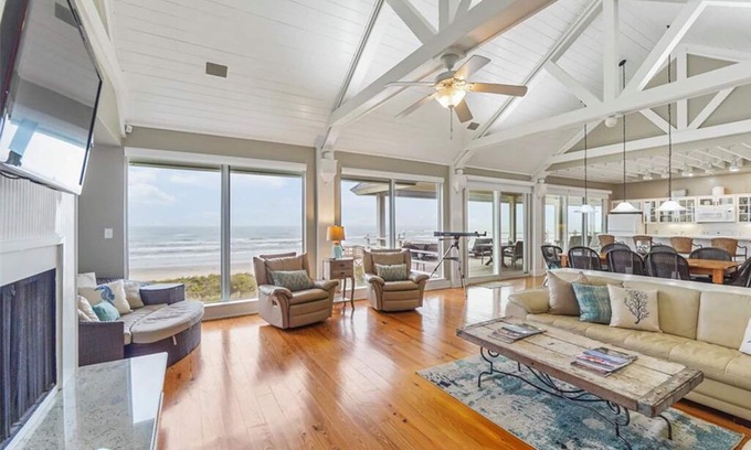 Indian Beach House | Oceanfront modern 4BR home with stunning views