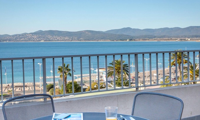 Saint-Raphael Apartment | Oceanview Gem: 2BR Apt with Terrace, Beach & City Center Access