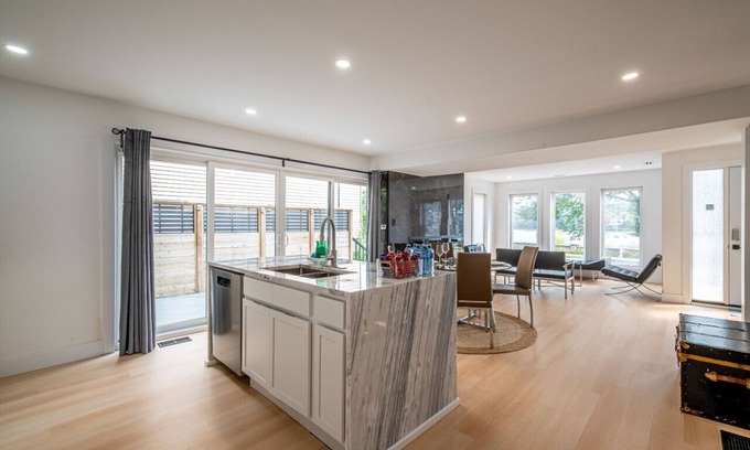 North End House | Oceanview Modern Home in Central Halifax