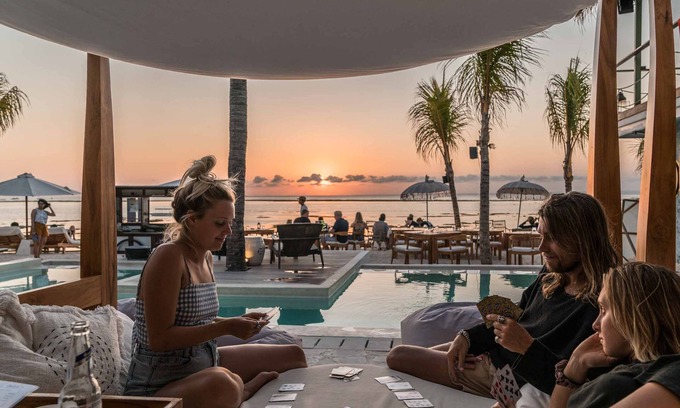 Jungut Batu Hotel | Ohana's Beachfront Resort & Beach Club