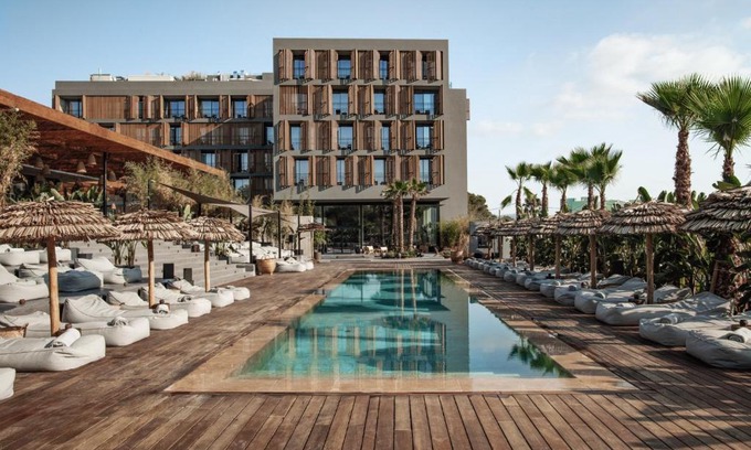 Cala Gracio Hotel | OKU Ibiza