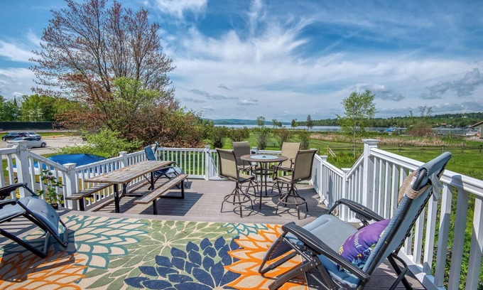 Rangeley House | Old Yeller - 6 bedroom Victorian in downtown Rangeley!