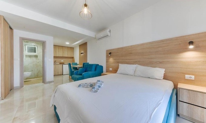Dobra Voda Apartment | OLIVE GARDEN APARTMENT