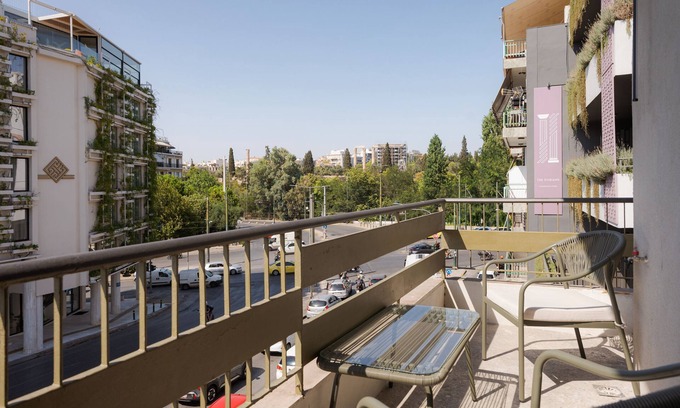 Mets Apartment | Olympian Zeus Residences