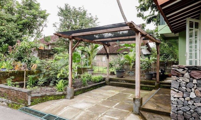 Sleman House | Omah Kemiri 4 Yogyakarta