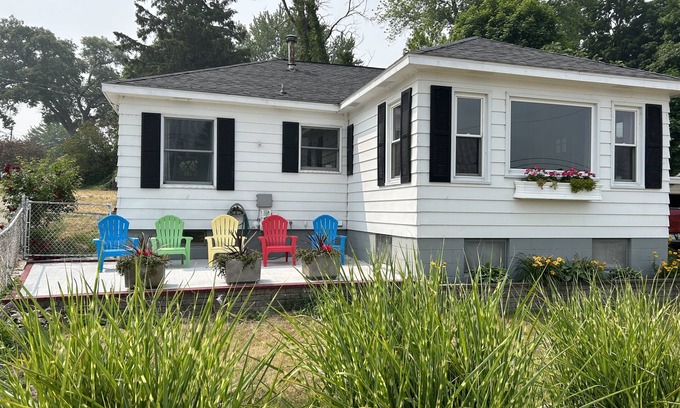 Lakeside House | On the bike path to the beach near downtown Lakeside Muskegon