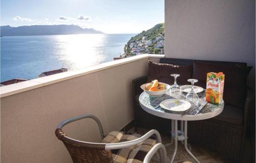 Komarna Apartment | One-Bedroom Apartment Klek With Sea View 02