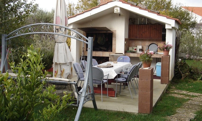 Suha Punta Apartment | One bedroom apartment with balcony Kampor, Rab (A-5014-b)