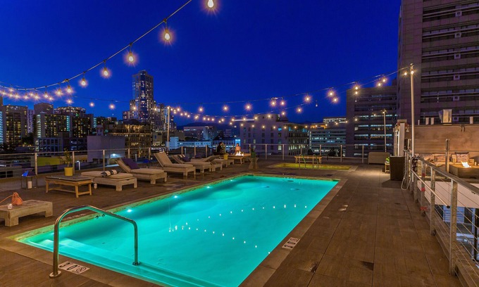 Historic Core Apartment | Oneluxstay At HWH LA Downtown