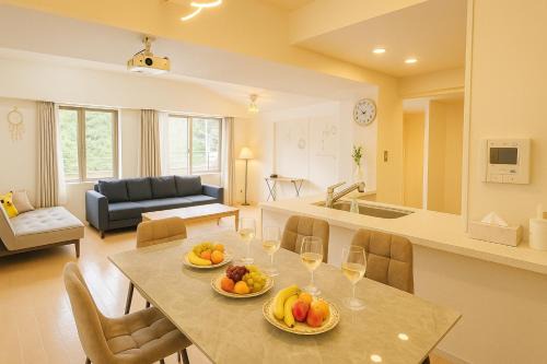 Mejiro Apartment | Open#편의점2분#신주쿠5분#시부야10분#가부키초15분#최대9명#고급아파트#빔프로젝터
