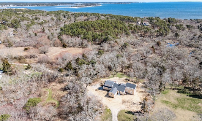 Wellfleet House | Open for Oysterfest! Luxury Meets History: Wellfleet’s Iconic 6BR Estate Retreat