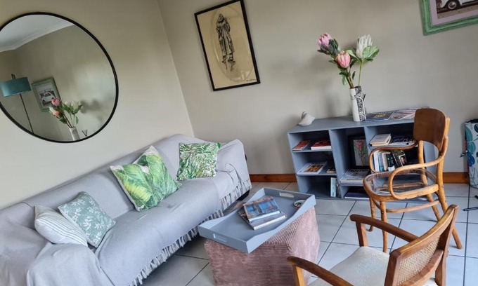 Edgemead Apartment | Oregon Apartment Cape Town