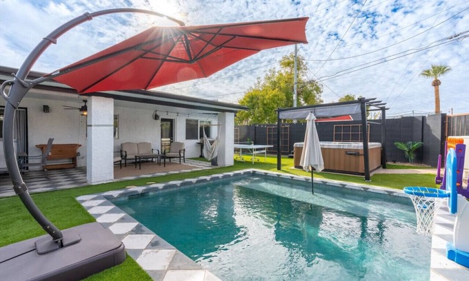 Southwest Village House | Osborn Modern Abode | Idyllic Scottsdale
