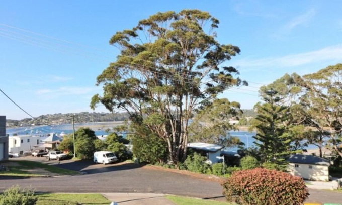 Merimbula House | Osborne House - 4 Bedroom