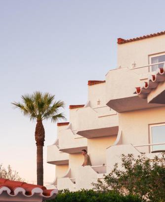 Quarteira Apartment | Outsite Vilamoura