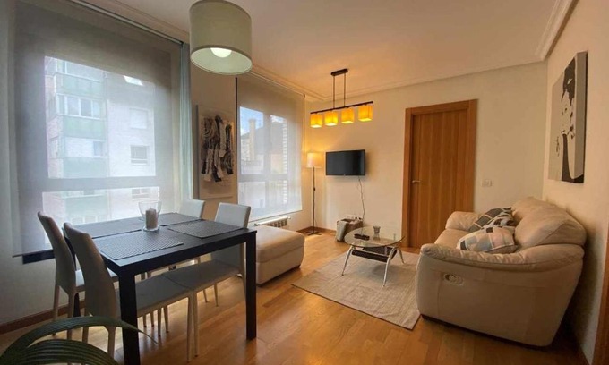 Las Campas y San Claudio Apartment | Oviedo Soja City, a minutos del centro VUT-4679-AS