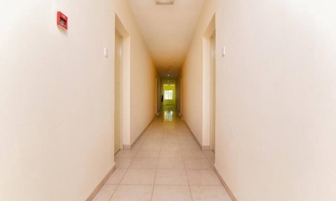 Al Seer Hotel | OYO 1202 Royal Plaza Residence -3