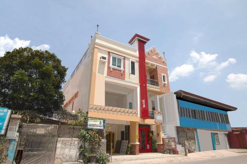 Lapu-Lapu Hotel | OYO 685 K Fortune Apartelle