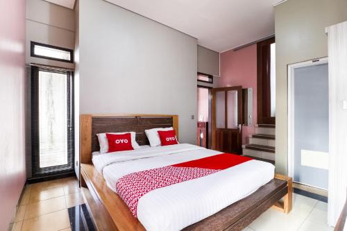 Parongpong Hotel | OYO 90026 Guest House Teras Waruga Syariah
