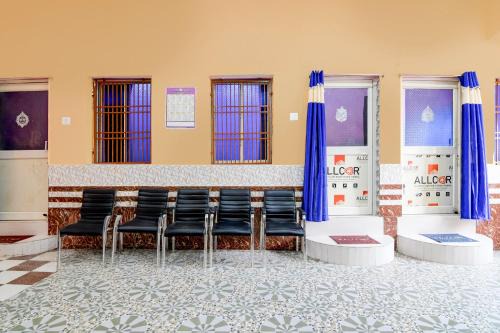 Puri Hotel | OYO Flagship Hotel O Mo Kudia