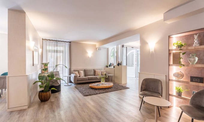 Arco Hotel | PACE 1954 Hotel