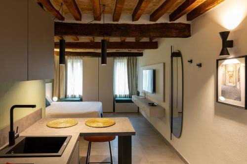 Parma City Centre Apartment | Palais Bernadette