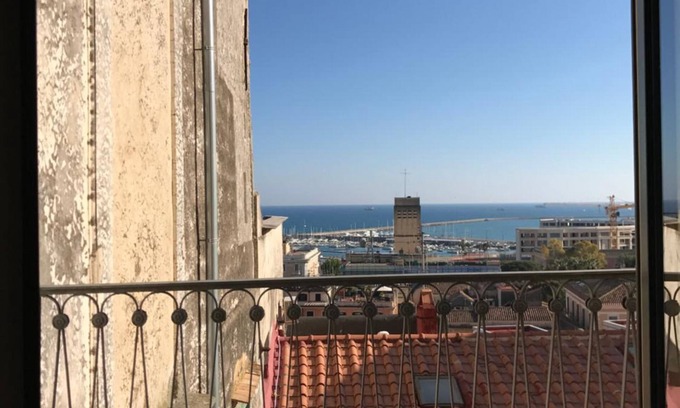 Historical Downtown Salerno Bed & Breakfast | Palazzo Conforti B&B