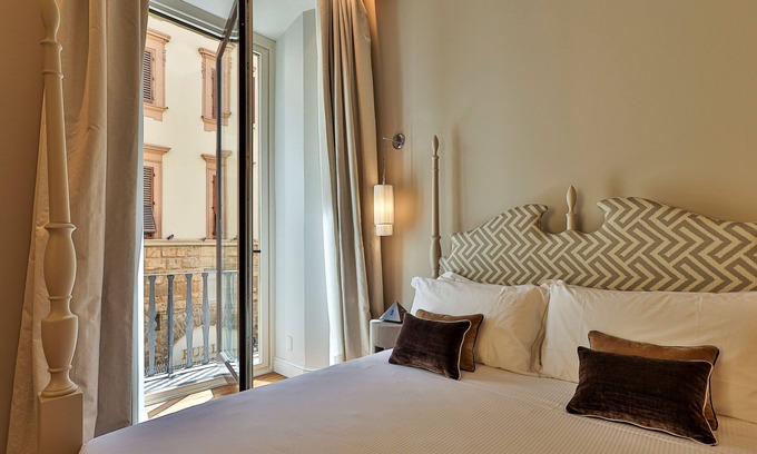 San Giovanni Hotel | Palazzo Signoria Luxury Apartments