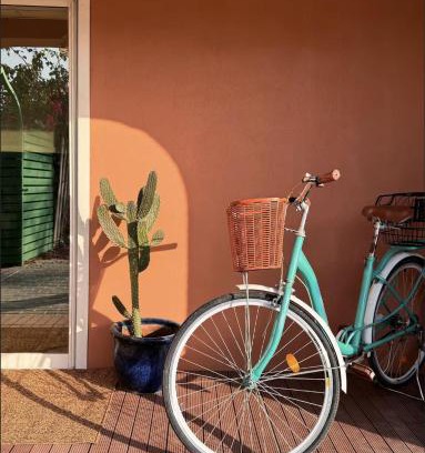 Jumeirah House | Palm Oasis Guest House