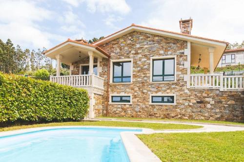 Vilarrube Ski Chalet | Pantin Beach View Villa Pool Aloha-te