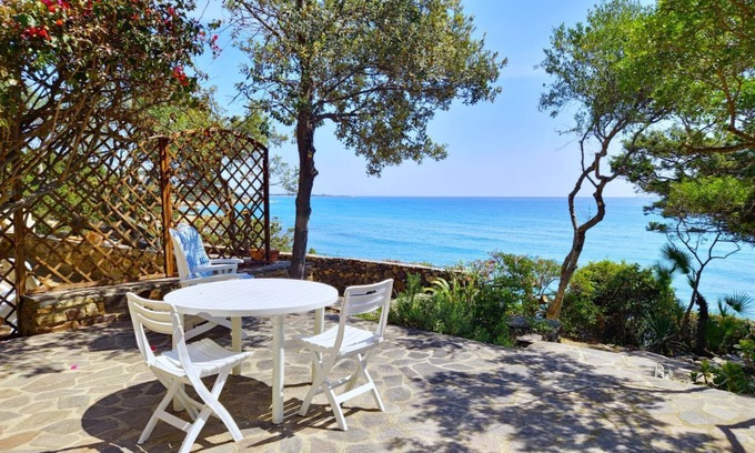 Sas Linnas Siccas Apartment | [Papiyon 2] Apartment with private beach access