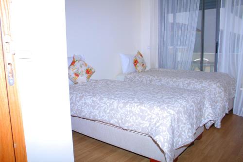 Pont Blondin Apartment | Paradise 12