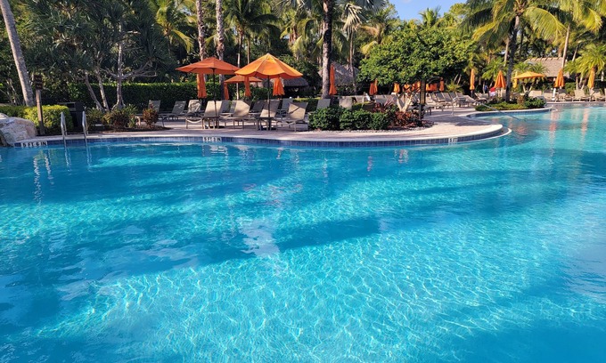 Ole Condo | Paradise 3 Bdrm Vacation Home in Naples Florida