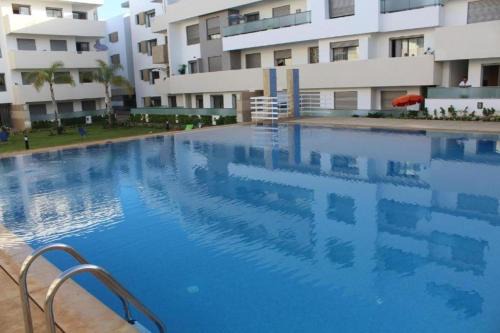 Pont Blondin Apartment | Paradise 4