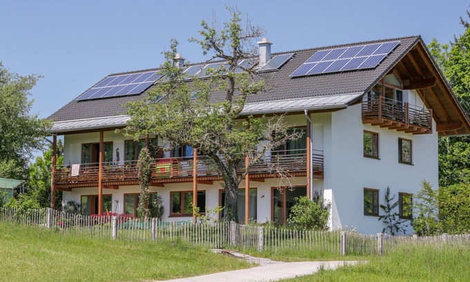 Prien am Chiemsee Apartment | Paradise for young and old - family-friendly vacation apartment - Prien