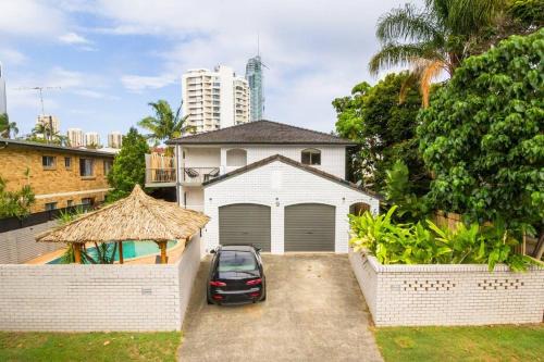 Surfers Paradise Apartment | Paradise Villas- Villa 1