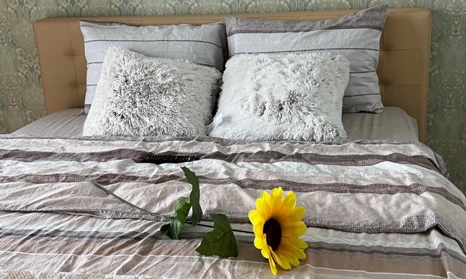 Chisinau Apartment | Paris Evening
