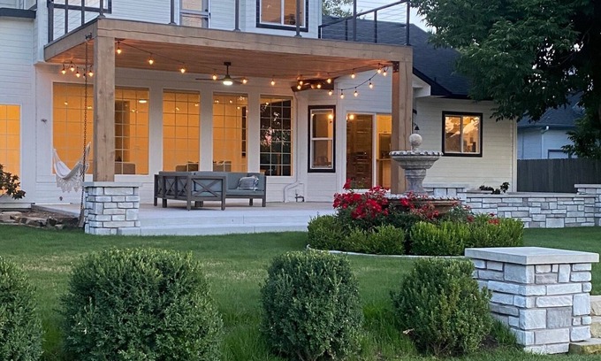 West Valley House | Park-Side Paradise in West Boise