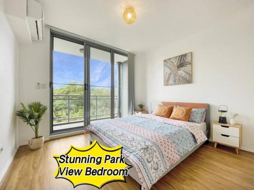 West Ryde Apartment | ParkView Apt & Private Parking & Close to Station
