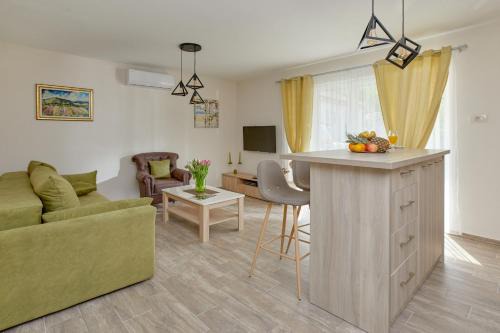 Skaljari Apartment | Passage Apartments