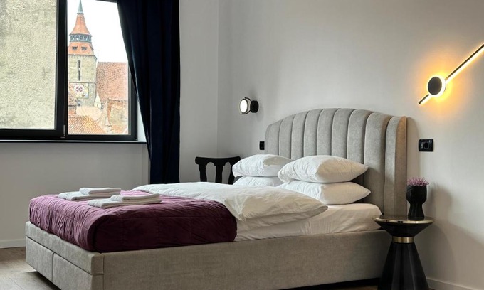 Brasov City Centre Apartment | Peaceful condo for romantic getaways near Black Church - 3min walk