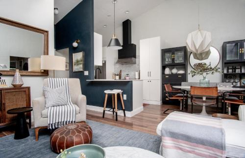 Gainesville Apartment | Peaceful, modern, renovated, close to everything!