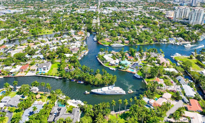 Tarpon River House | Peaceful retreat! 5min from Las Olas 10min from the beach
